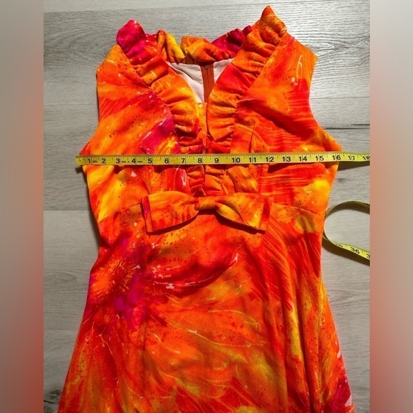 Vintage Mildred’s of Hawaii 60’s Bright Floral Maxi Dress, Estimated Size Small - Picture 5 of 11